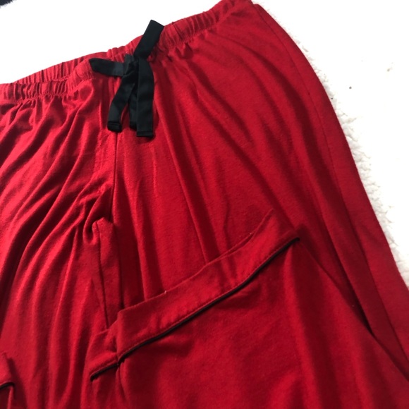 Gilligan & O’Malley 📌 size Medium red sleep pants with black tie - Picture 2 of 3